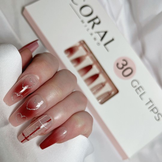 GEL TIPS - BALLERINE 240 PIÈCES Cœur cramoisi 2