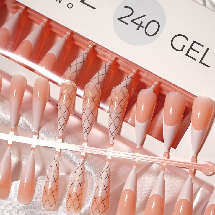 GEL TIPS - STILETTO 240PZ  Lace