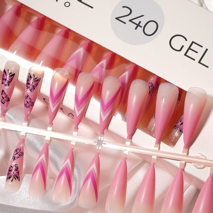 GEL TIPS - STILETTO 240PZ Blender